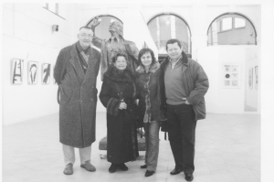 Praga, alla Galleria di Milo Smolak co la moglie Alena e